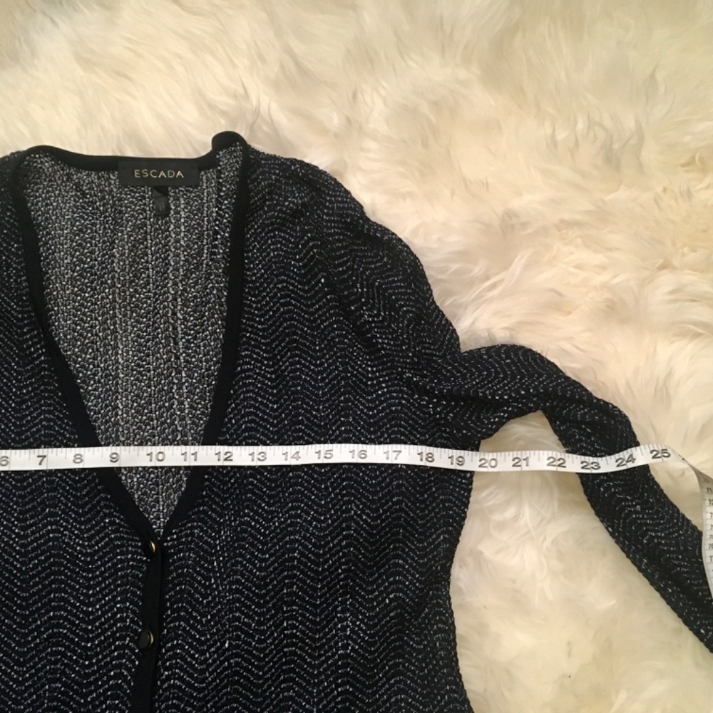 Escada knit set cardigan and top - Picture 9 of 12